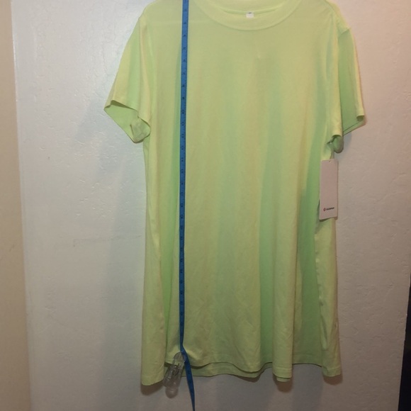 Lululemon NWT Tee Dress Light Green Size 6. - Picture 5 of 7